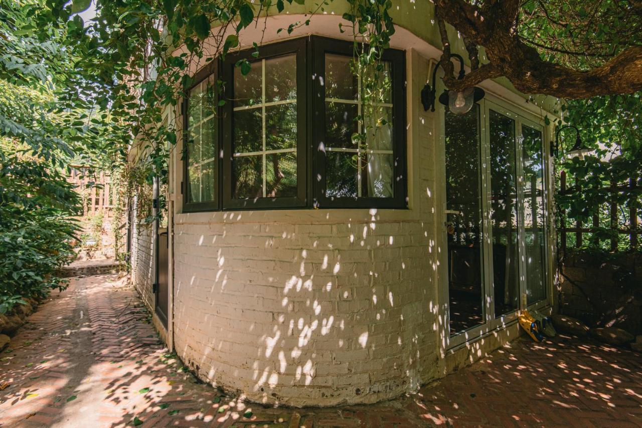 Hotel U Lesa - Nha Ben Rung Hanoi Exterior foto